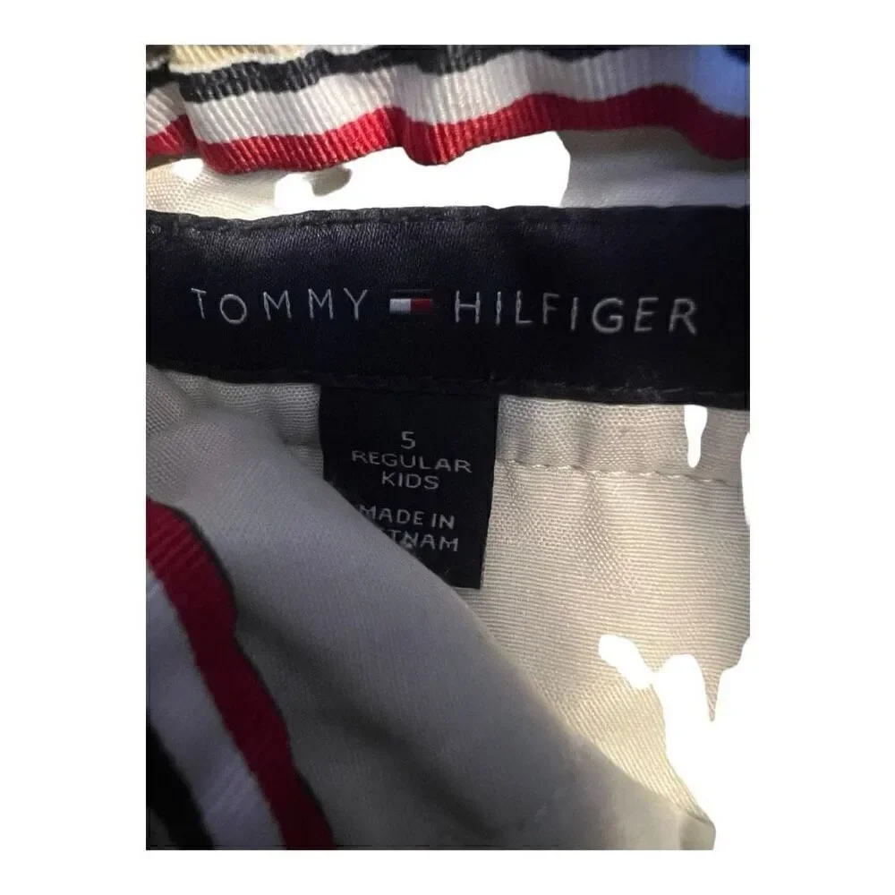 Tommy Hilfiger & Old Navy Shorts Bundle 4 Pairs
